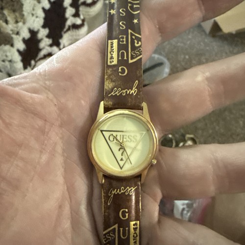Guess donna - guess,